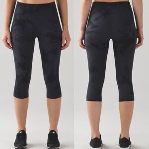 Lululemon Flow & Go Crop Yoga Running Leggings Carbon Black Womens Size 4 W6AC6S